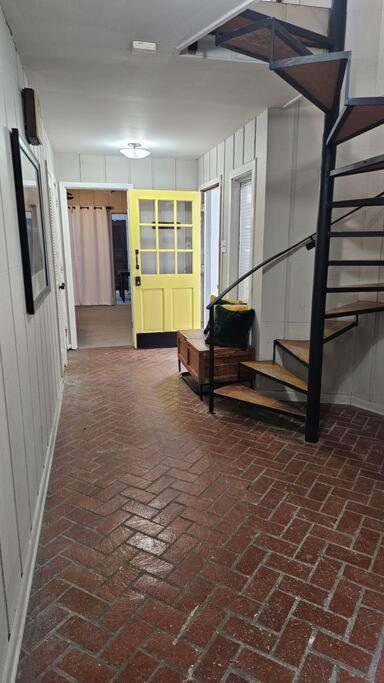 Fully Furnished Vicksburg Home Sleeps 10 Buitenkant foto